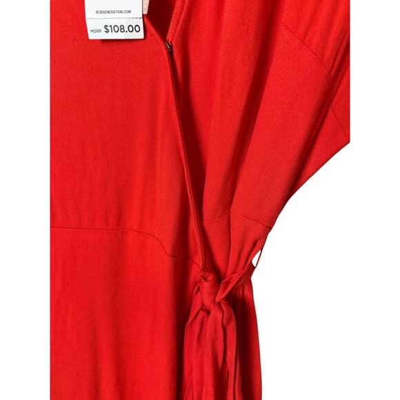 BCBGENERATION NWT $108 WOMENS BELL SLEEVES WRAP Dress Red XXS Rayon, Midi - Picture 4 of 10